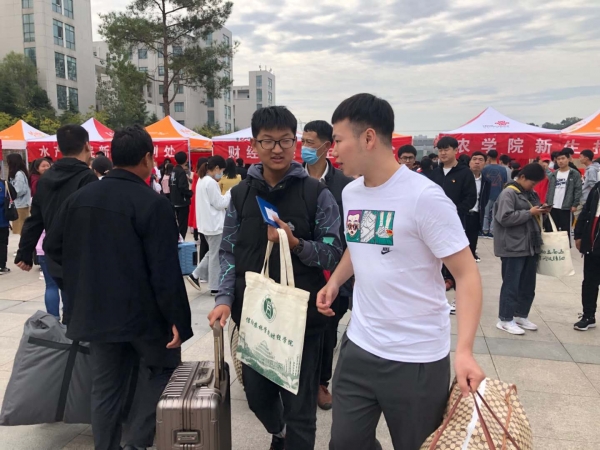 国产成人精品一区二区三区