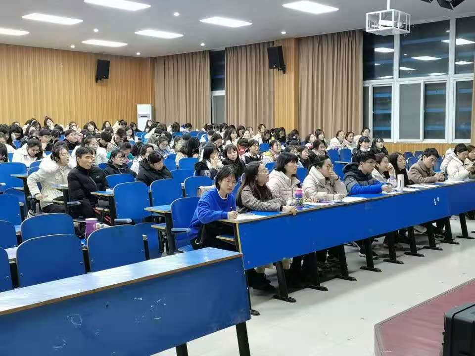国产成人精品一区二区三区