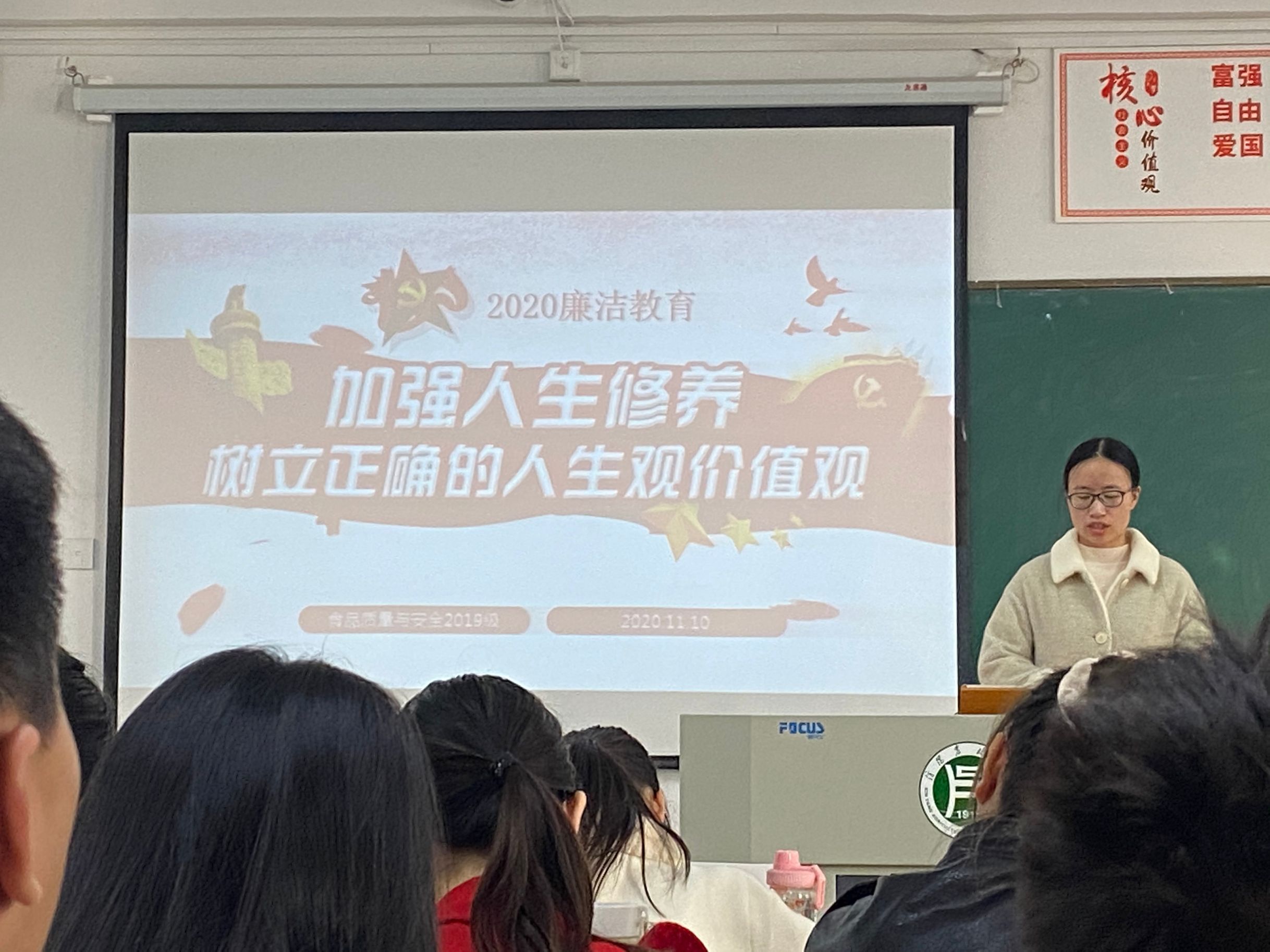 国产成人精品一区二区三区