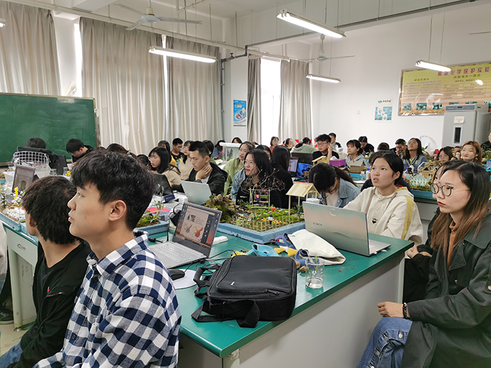 国产成人精品一区二区三区