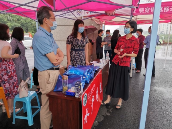 国产成人精品一区二区三区