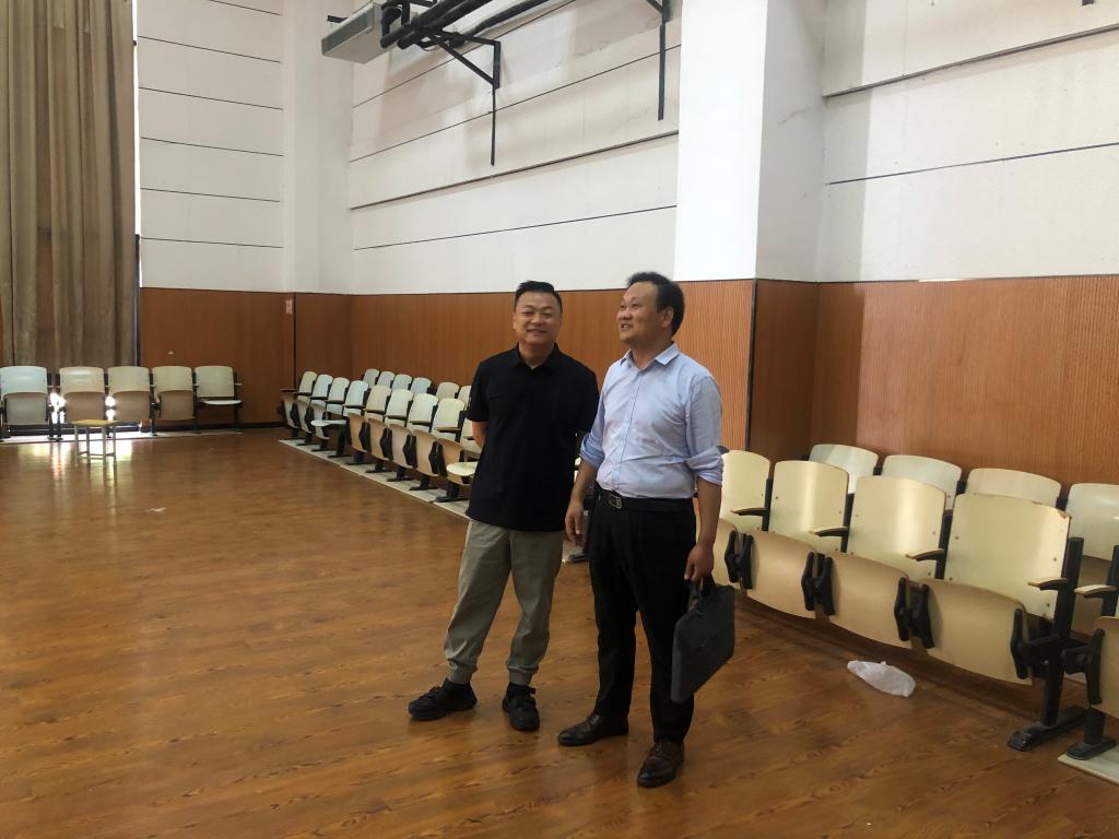国产成人精品一区二区三区