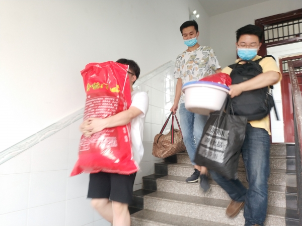 国产成人精品一区二区三区