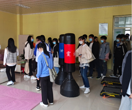 国产成人精品一区二区三区