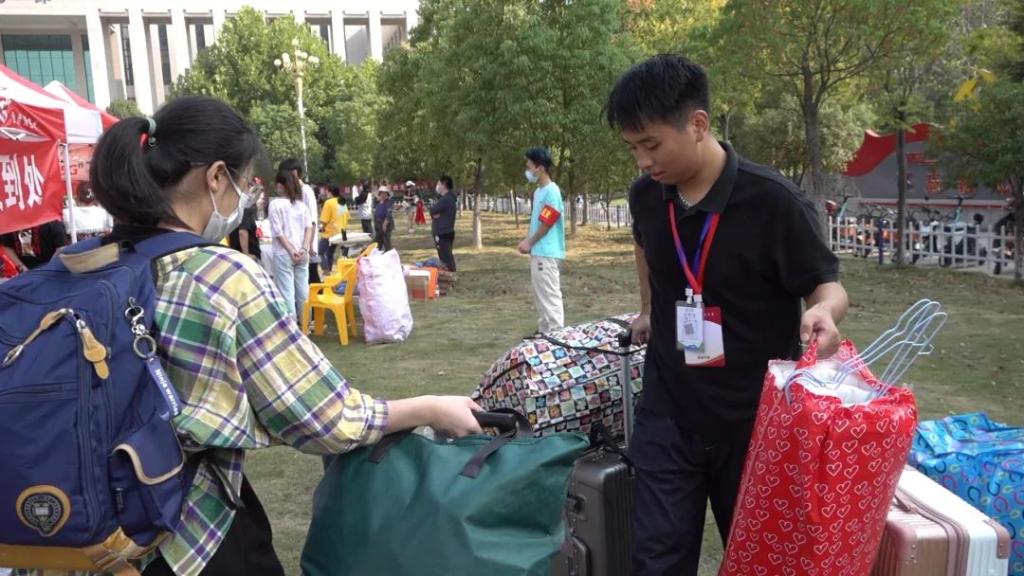 国产成人精品一区二区三区