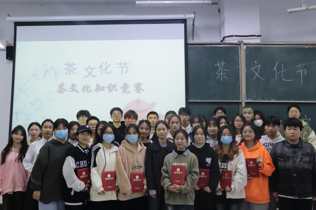 国产成人精品一区二区三区