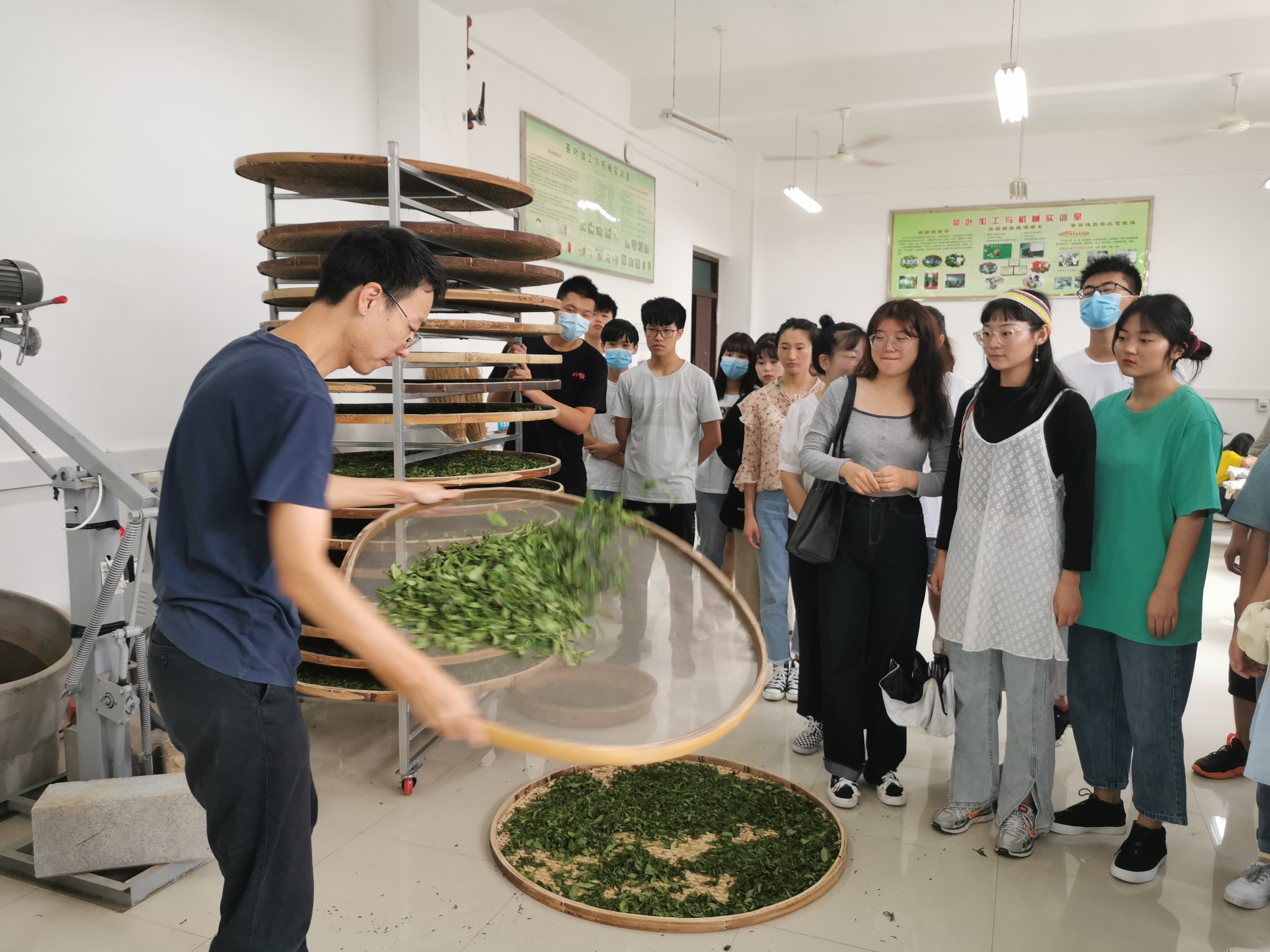 国产成人精品一区二区三区