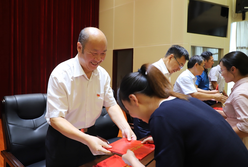 国产成人精品一区二区三区