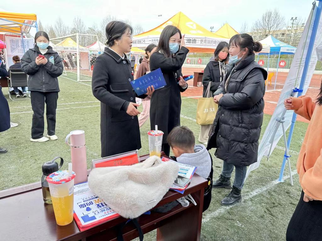 国产成人精品一区二区三区