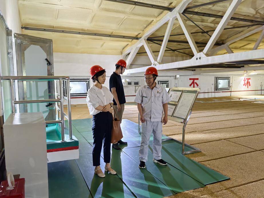 国产成人精品一区二区三区
