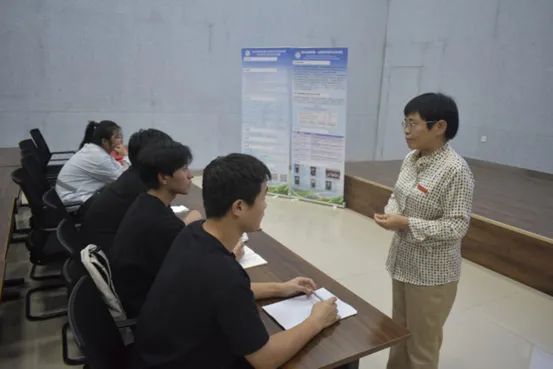 国产成人精品一区二区三区