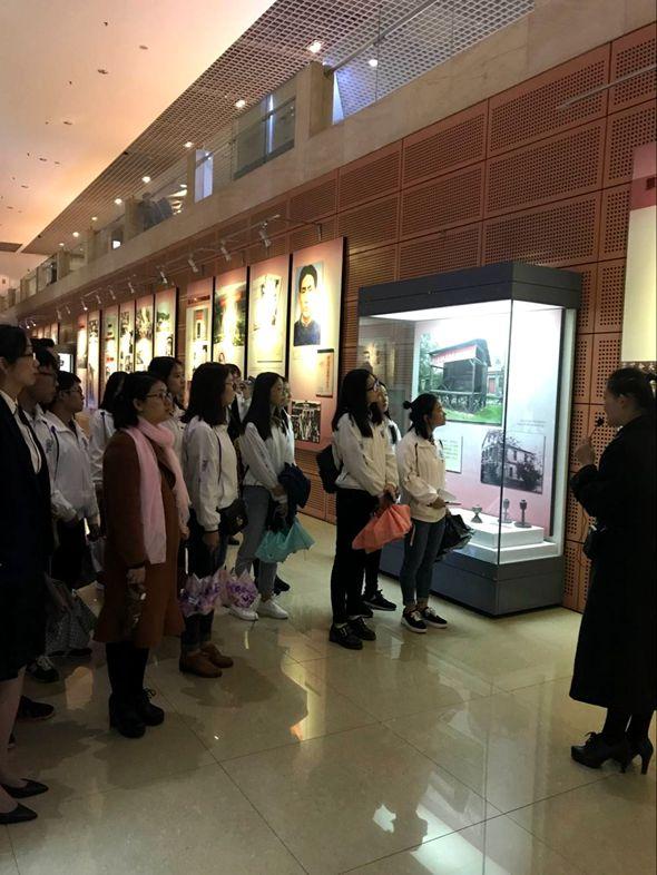 国产成人精品一区二区三区