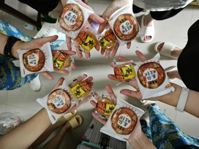 国产成人精品一区二区三区