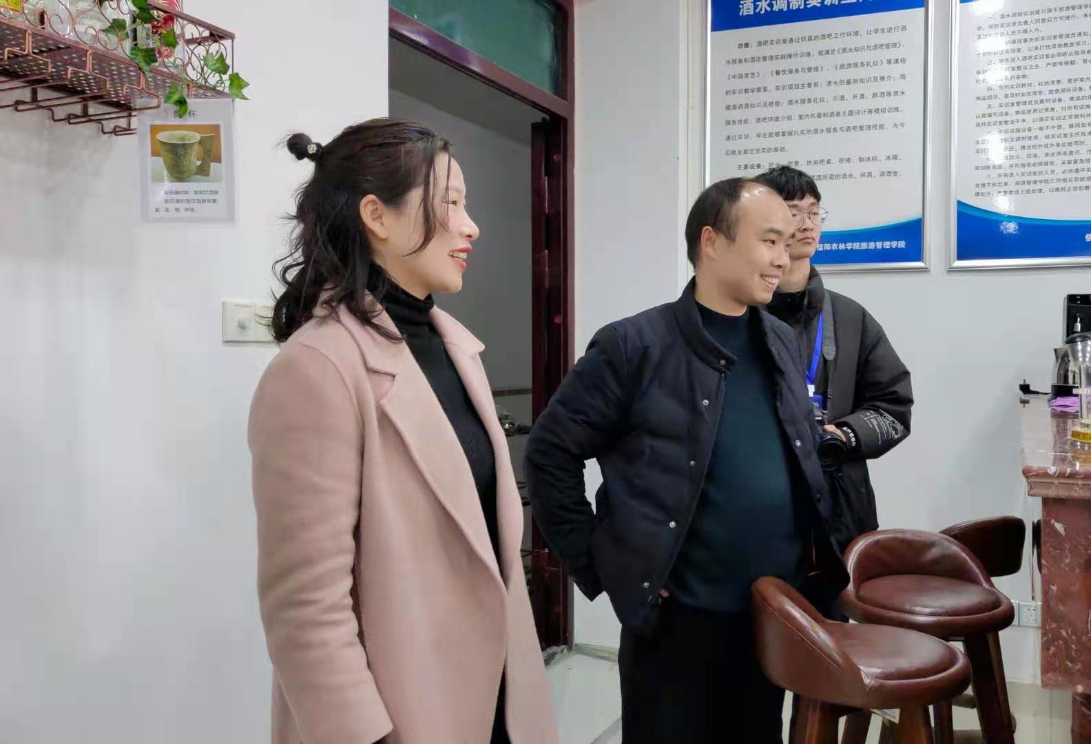 国产成人精品一区二区三区