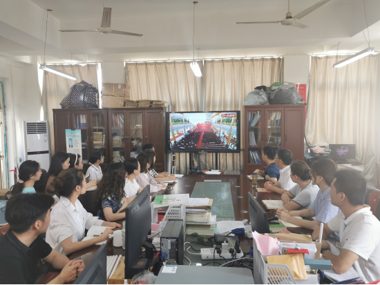 国产成人精品一区二区三区