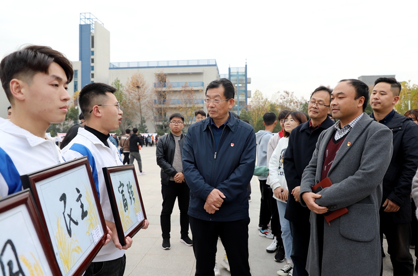 国产成人精品一区二区三区