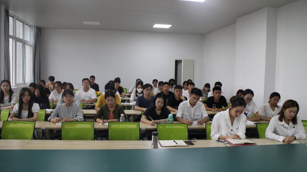 国产成人精品一区二区三区