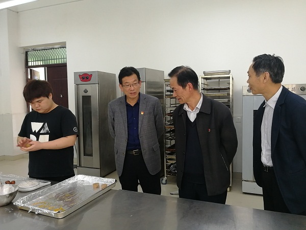 国产成人精品一区二区三区