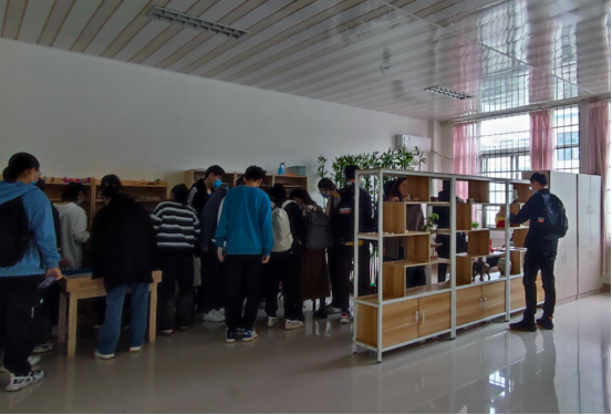 国产成人精品一区二区三区