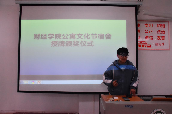 国产成人精品一区二区三区