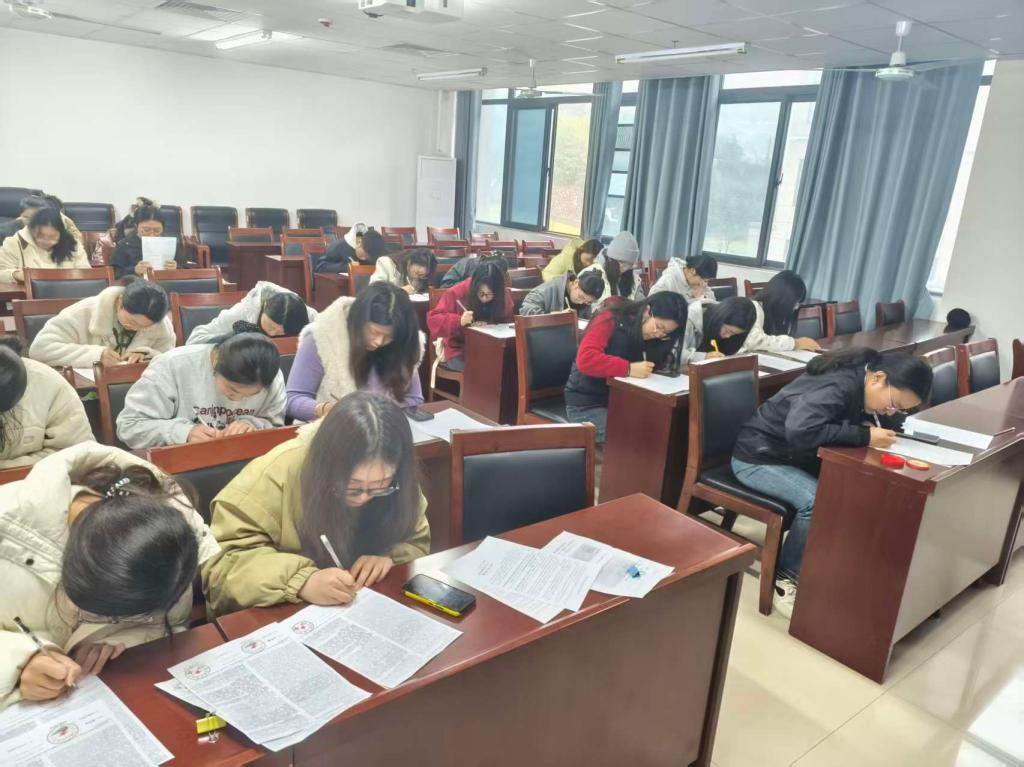 国产成人精品一区二区三区