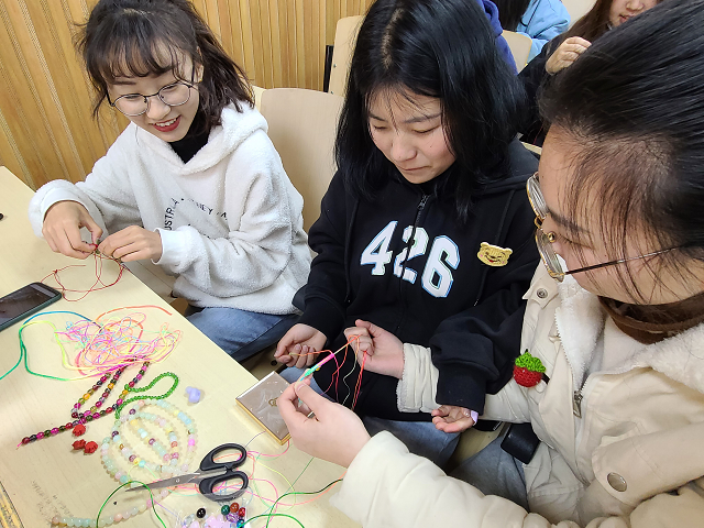 国产成人精品一区二区三区