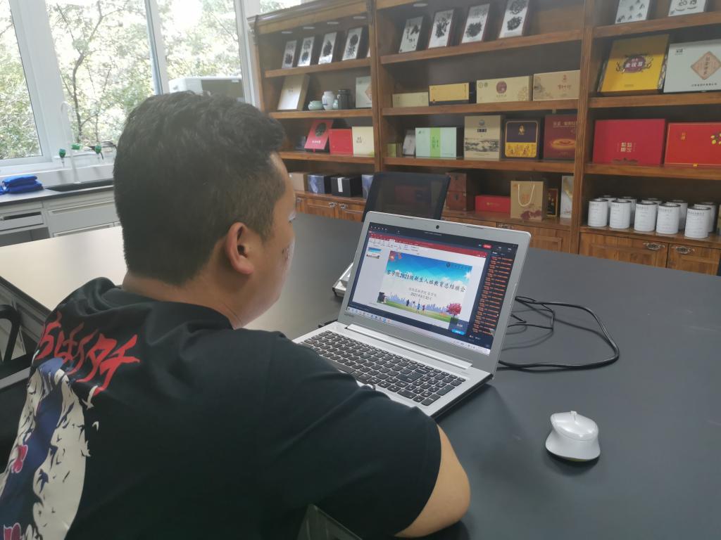 国产成人精品一区二区三区