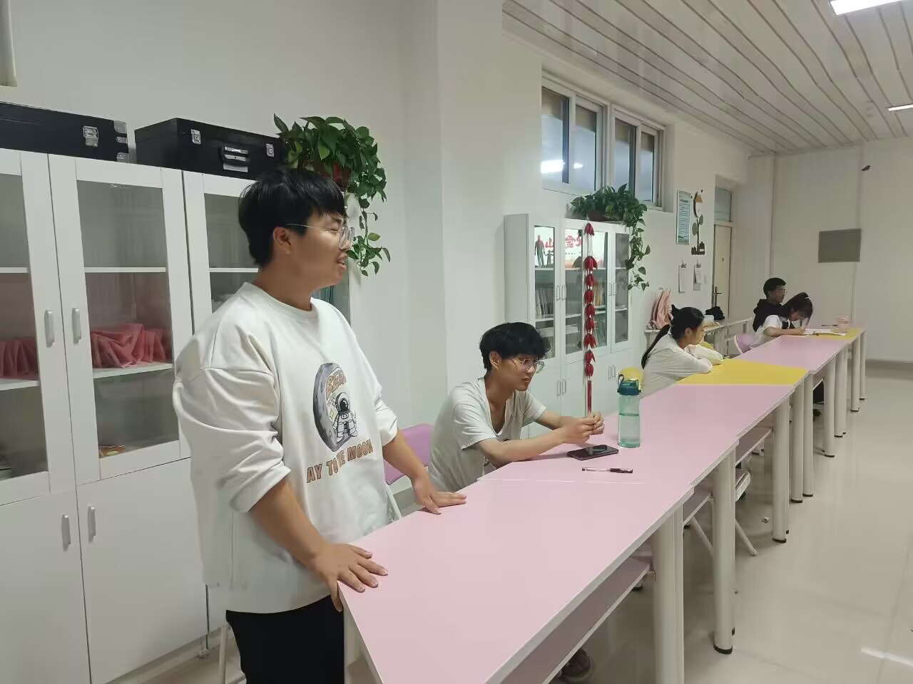 国产成人精品一区二区三区