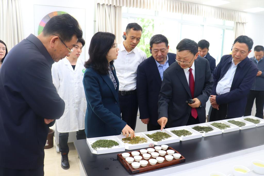国产成人精品一区二区三区