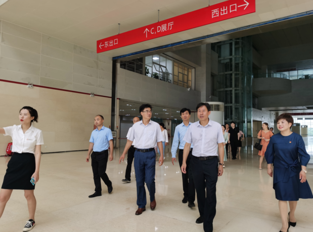 国产成人精品一区二区三区