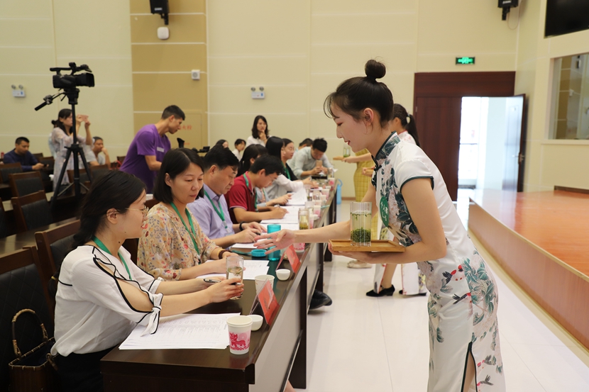 国产成人精品一区二区三区