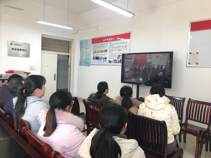 国产成人精品一区二区三区