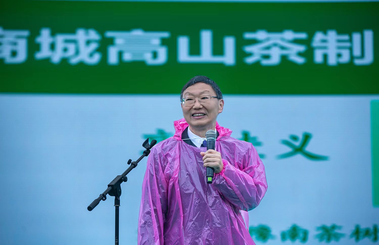 国产成人精品一区二区三区