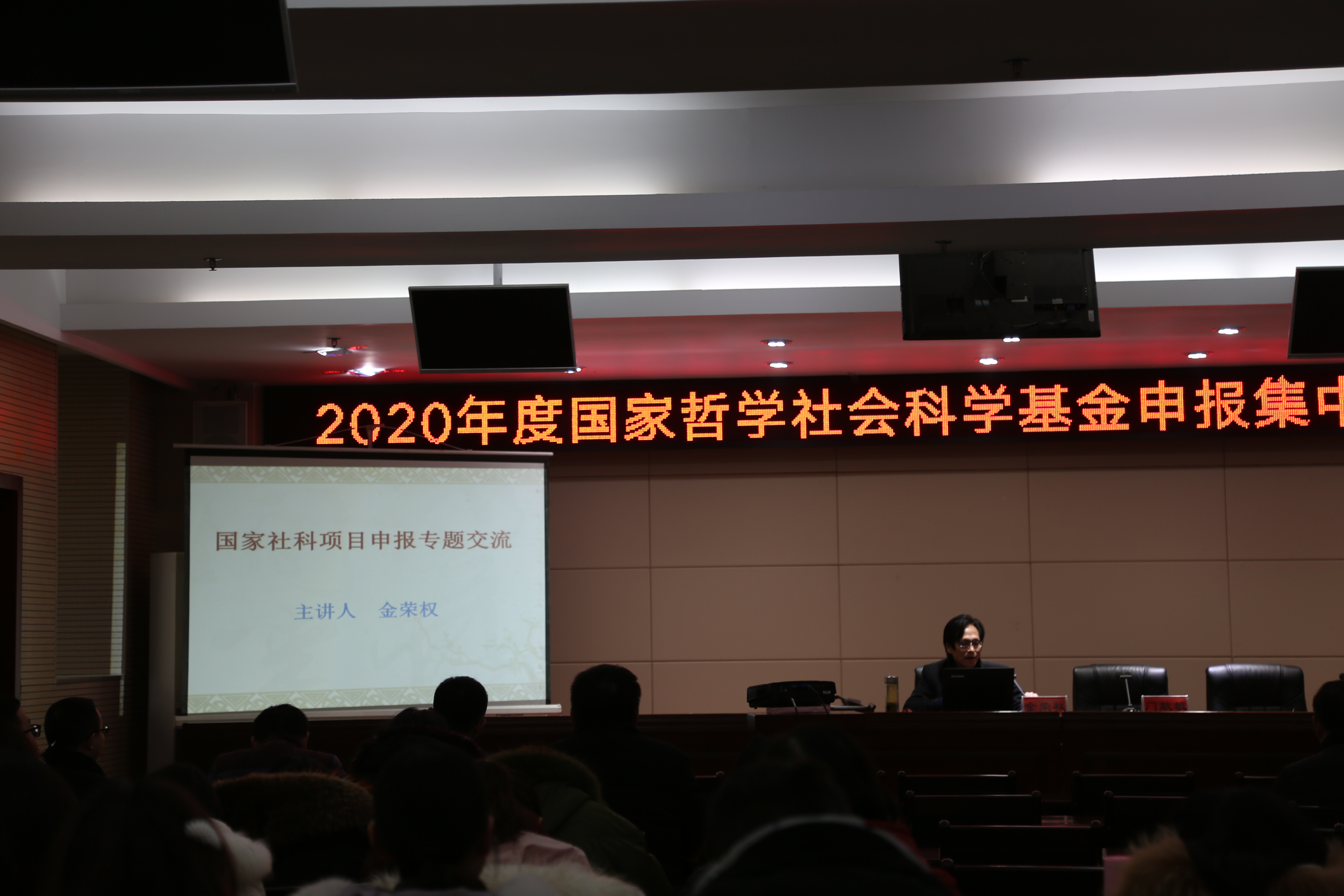 国产成人精品一区二区三区