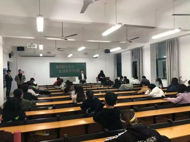 国产成人精品一区二区三区
