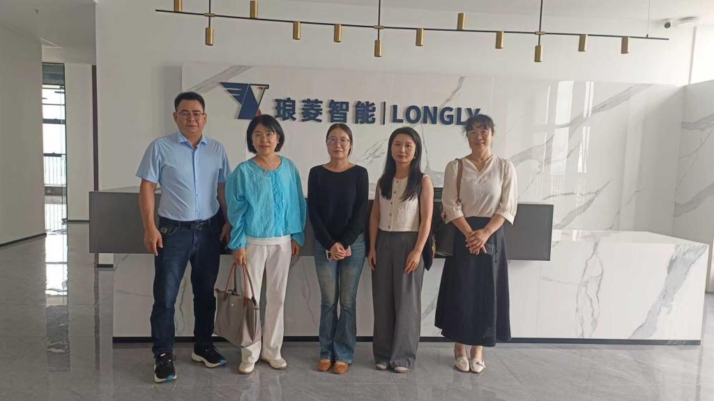 国产成人精品一区二区三区