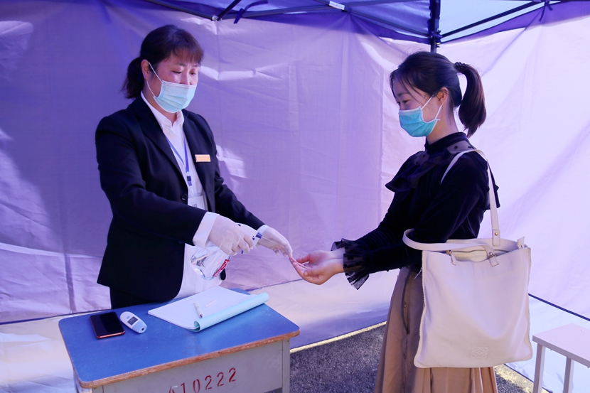 国产成人精品一区二区三区