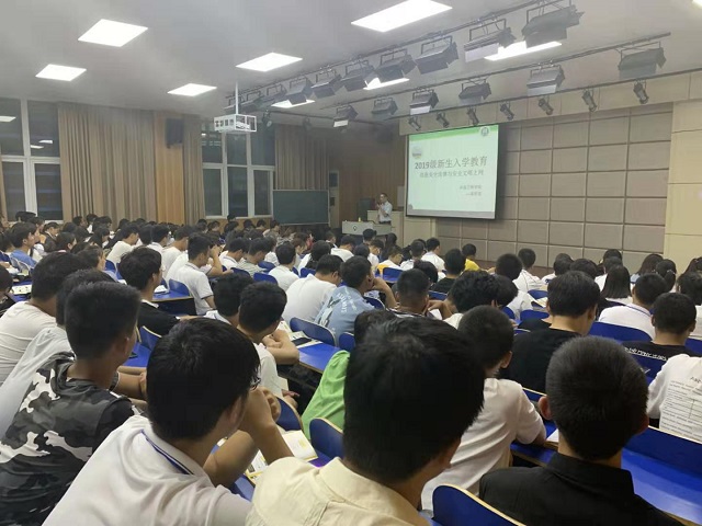 国产成人精品一区二区三区