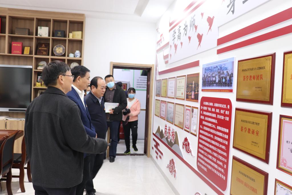 国产成人精品一区二区三区