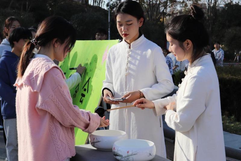 国产成人精品一区二区三区