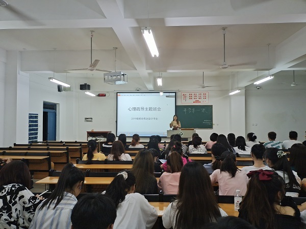国产成人精品一区二区三区