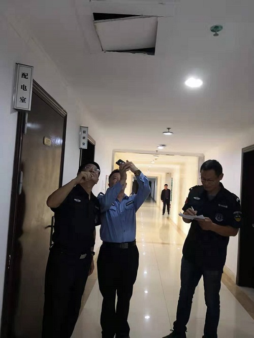 国产成人精品一区二区三区