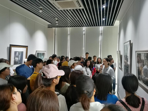 国产成人精品一区二区三区