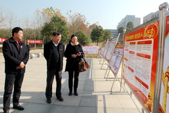 国产成人精品一区二区三区