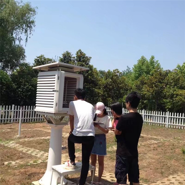 国产成人精品一区二区三区