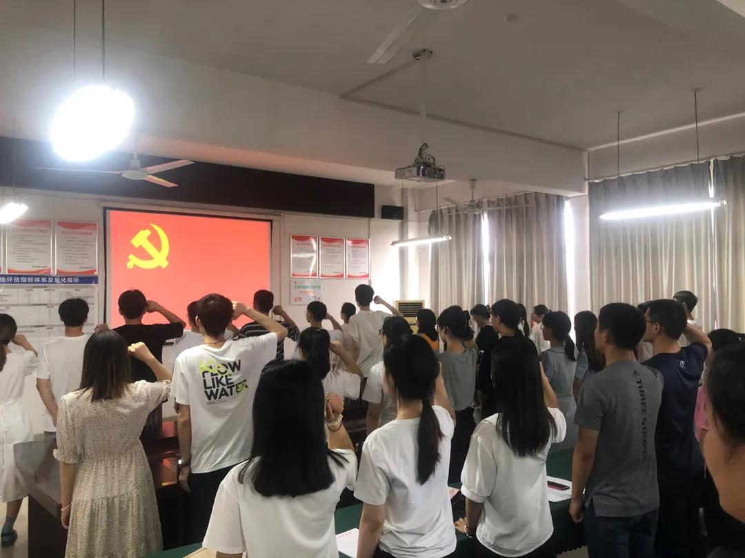 国产成人精品一区二区三区