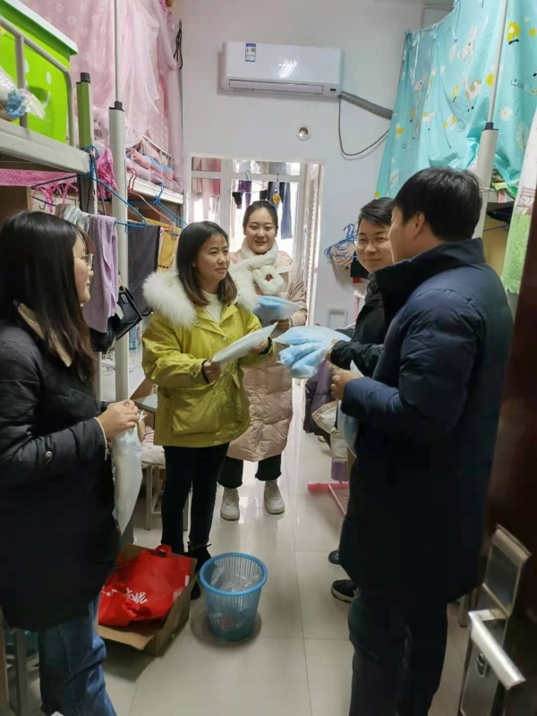 国产成人精品一区二区三区