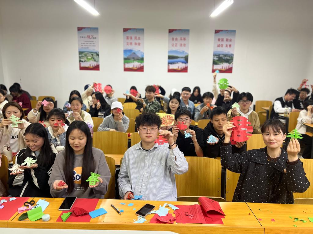 国产成人精品一区二区三区