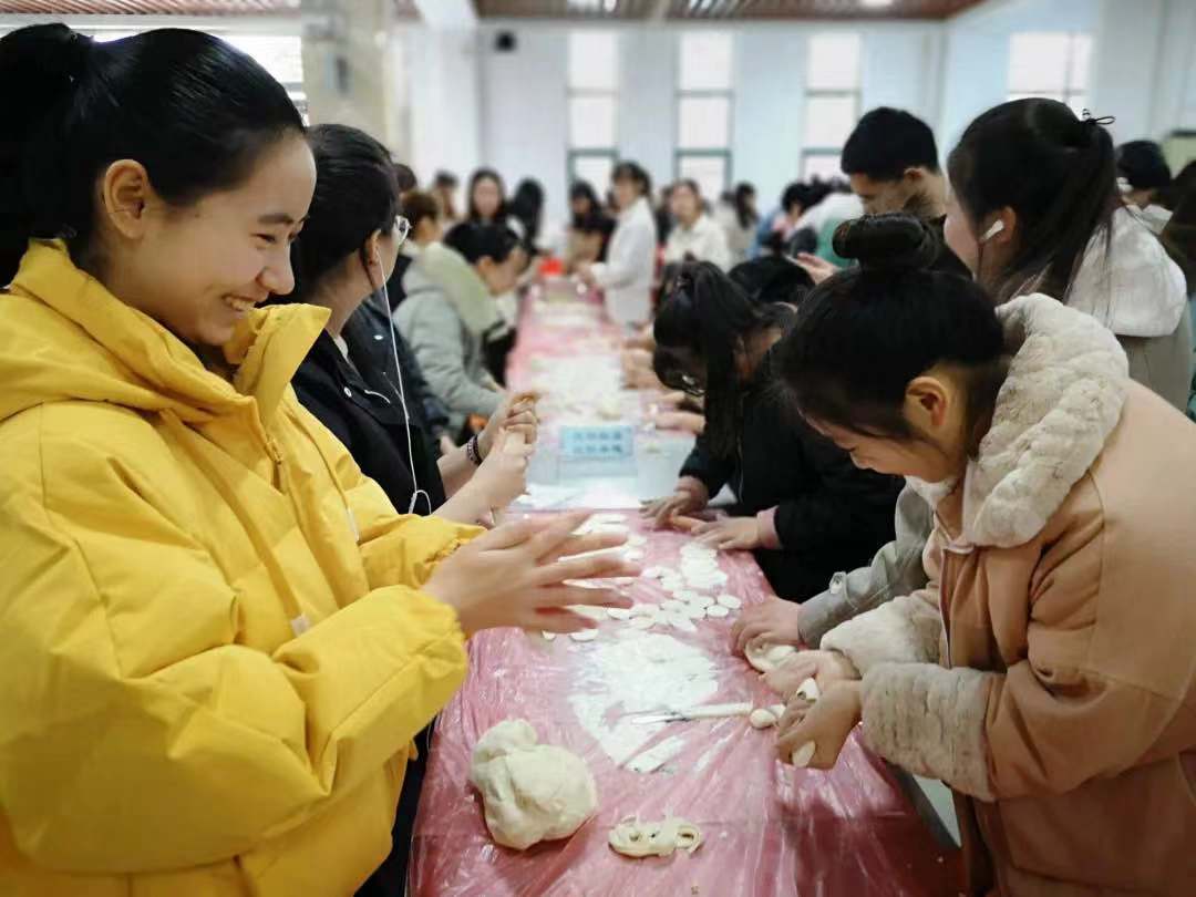 国产成人精品一区二区三区