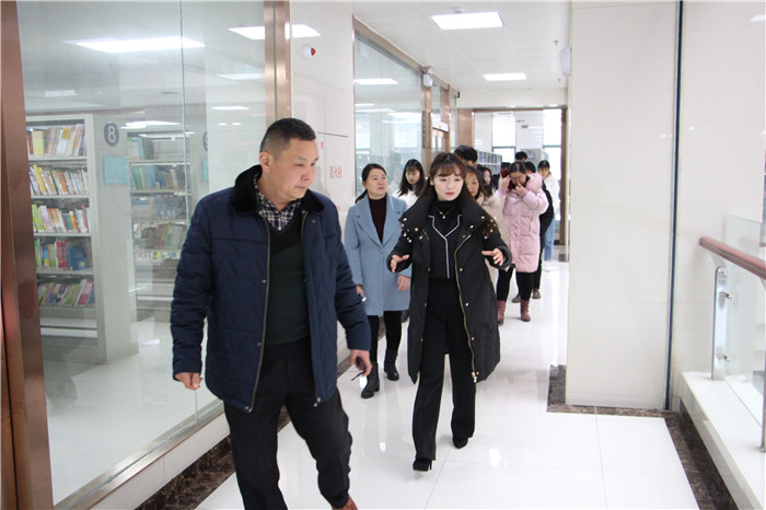 国产成人精品一区二区三区